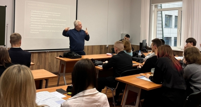 Липецкое УМВД и общественники обсудили с молодёжью риски наркозависимости