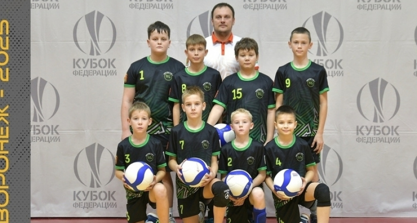 Елецкие волейболисты заняли пятое место на воронежском турнире