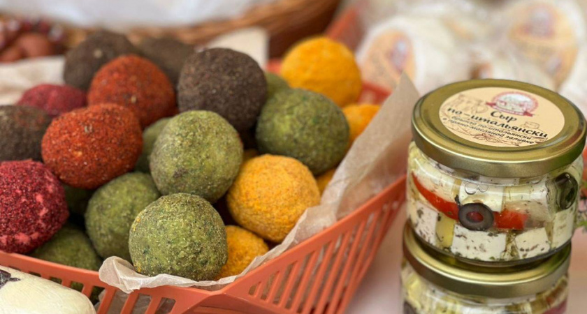 Липчан приглашают посетить предновогодние фермерские ярмарки