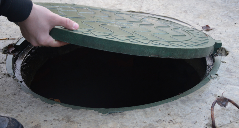 1 таблетка в месяц – и выгребную яму не придётся очищать даже зимой: как сэкономить на септиках и ассенизаторах