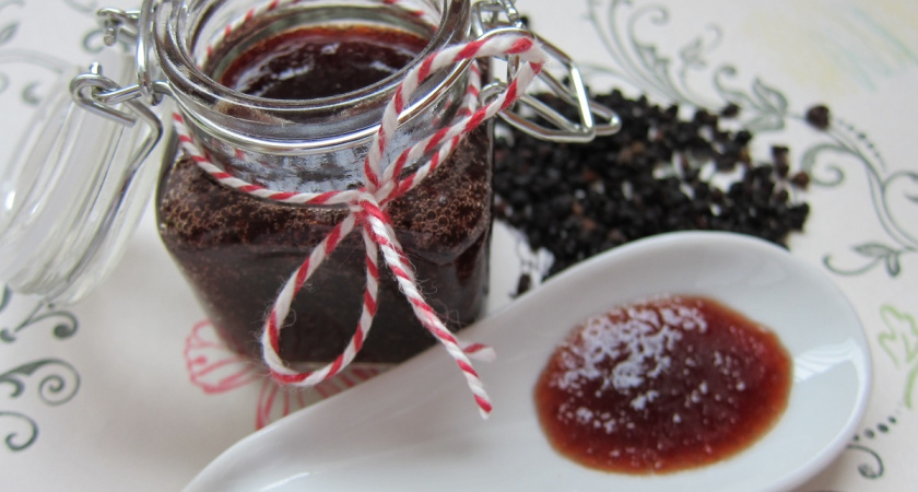 Если дети просят конфет – возьмите стакан любого варенья: через 20 минут на столе полезный и вкусный мармелад