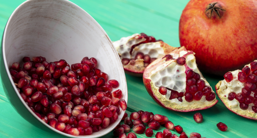 Красота из тарелки: 5 доступных продуктов, которые заменят дорогой уход