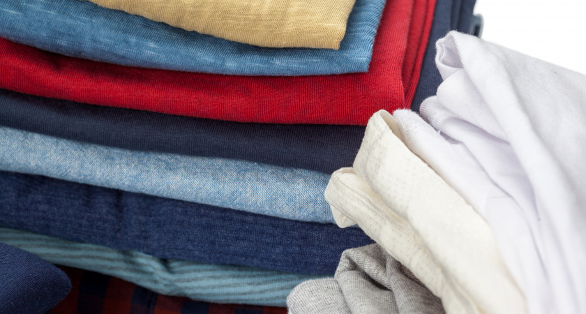 Это уже не дачная одежда: почему стилисты рекомендуют носить флиски в городе этой зимой