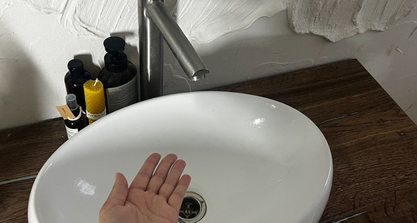 Вот почему опасно выливать кипяток в раковину и унитаз – отвечает опытный сантехник