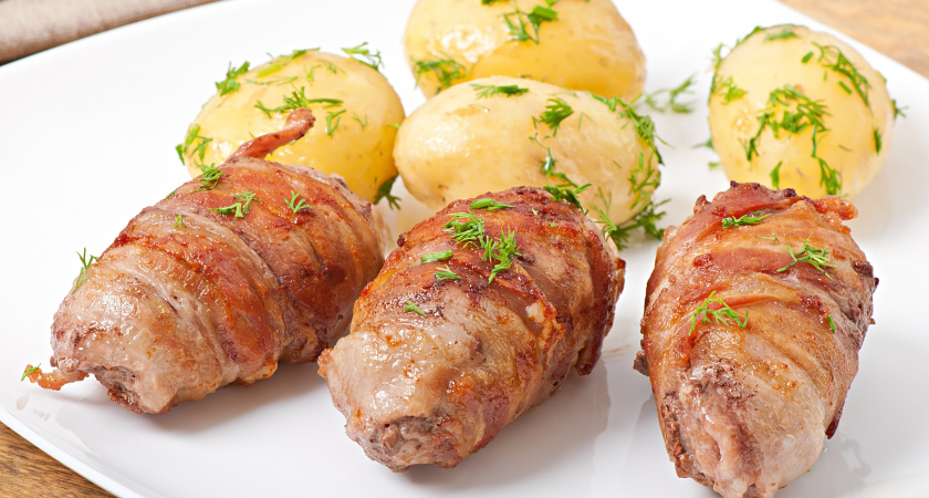 Закуска с хрустящим беконом и тянущимся сыром никогда не подводит - проверенно на гостях