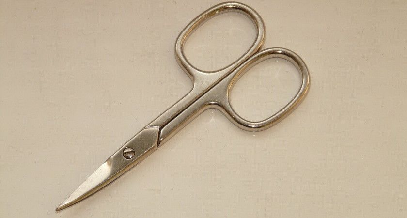 Как самому легко заточить маникюрные ножницы: простой способ за 10 минут – мастер не потребуется