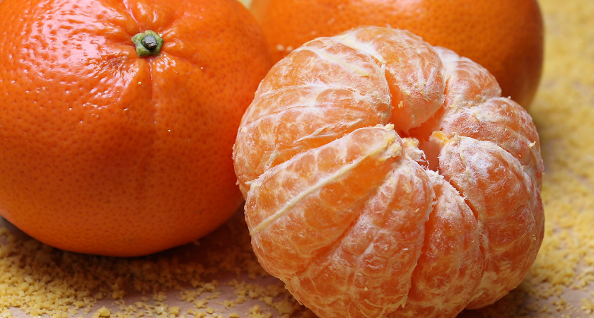 Мой проверенный способ: покупаю мандарины до подорожания и храню так, что они не портятся до января