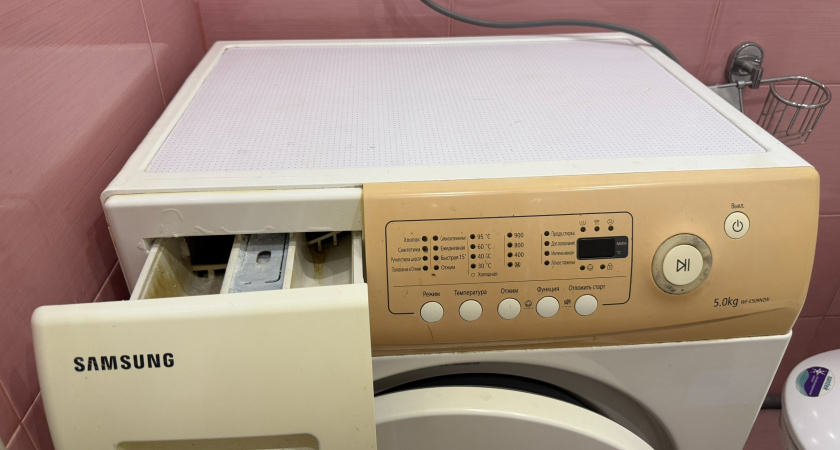 Какую опасность несёт новая одежда: вот почему предварительная стирка обязательна