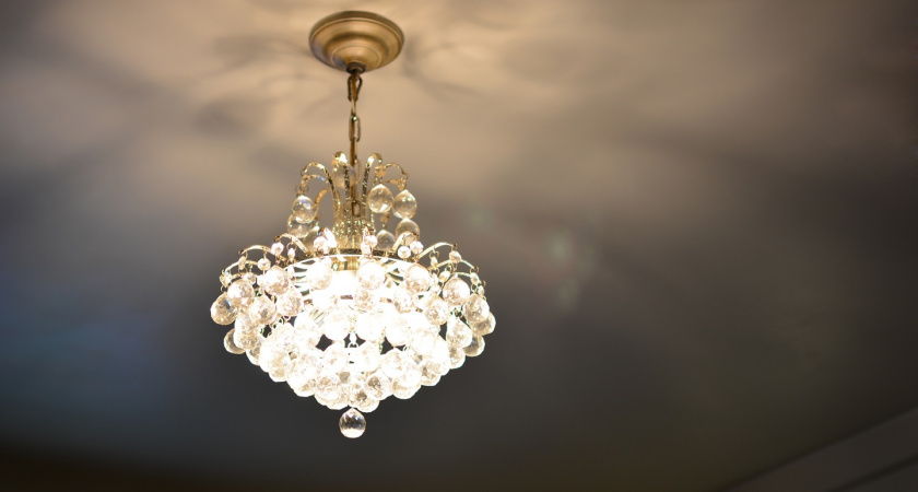 Выкинул все светодиодные и вернул обычные советские лампочки: почему я больше никогда LED не возьму