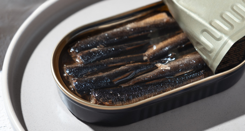 Шпроты к Новому году: какие бренды получили высший балл от Росконтроля