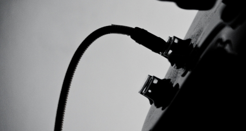 Как быстро найти обрыв в проводе без приборов, если снаружи все целое: показываю рабочий способ