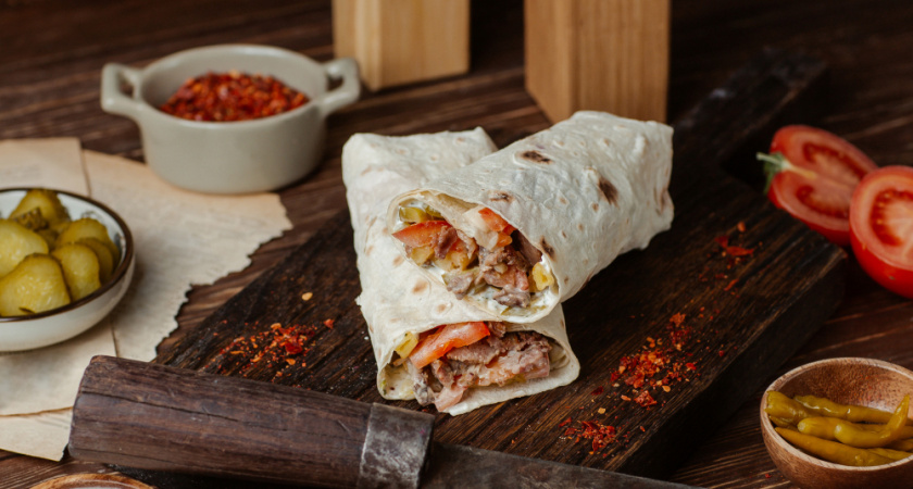 18 липецких точек фастфуда готовили шаурму из непонятного мяса