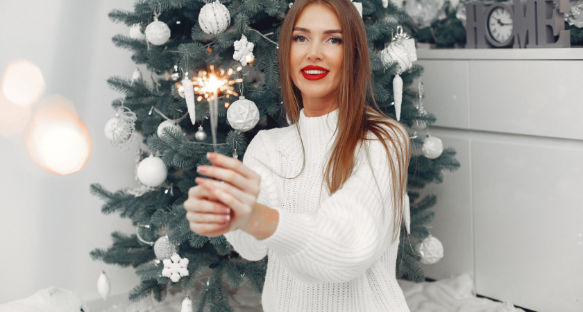 Встречать Новый год можно только в этом - главные цвета, которые одобрит Красная Огненная Лошадь: удача и богатство обеспечены