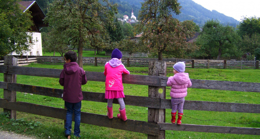 Имя из глубины веков: самое благородное для девочки, рождённое в Древней Греции, означает «истина»
