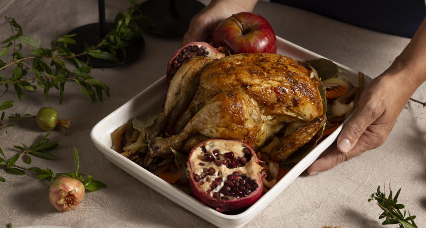 Куриные отбивные отошли на второй план - встречаю Новый год с грузинским блюдом: курица, орехи и гранаты