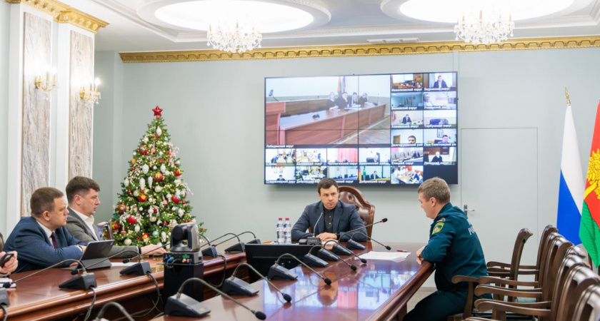 Рябченко организовал круглосуточное дежурство аварийных служб в регионе