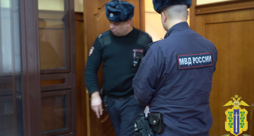 33 - летняя женщина проникла в дом под предлогом аренды жилья в Липецком районе