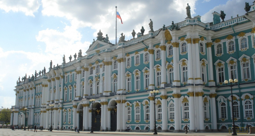 Съездили в Питер на 9 дней: по приезду сели, посчитали и обомлели – честный отзыв туриста, на чем можно было легко сэкономить