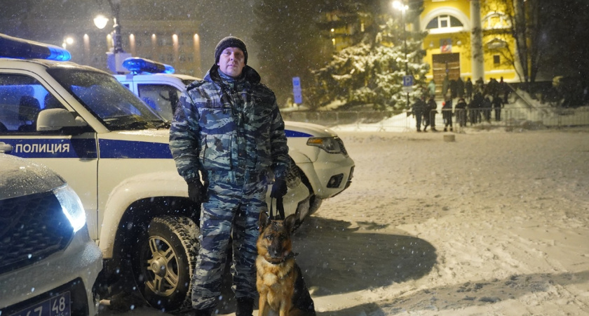 Кинологи проверили все храмы перед Рождеством