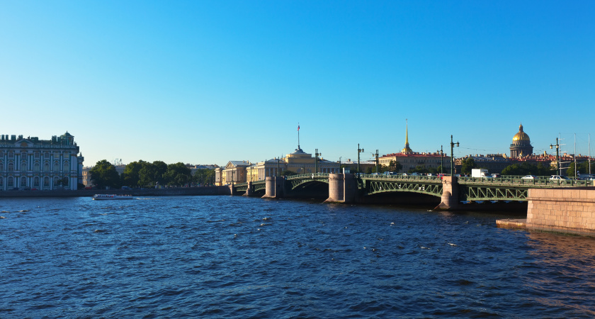 Отпуск в Питере за 9 дней: на какие грабли мы наступили и как можно было сэкономить 30 тысяч