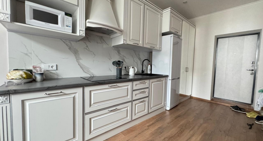 Как избавиться от плодовых мушек за 2 минуты — больше на кухне не появятся