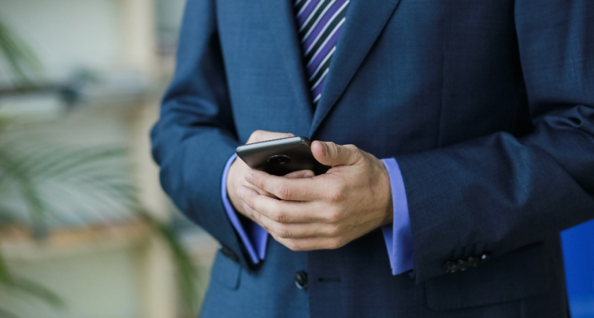 На связь для депутатов Липецкая область потратит 960 тысяч рублей из бюджета