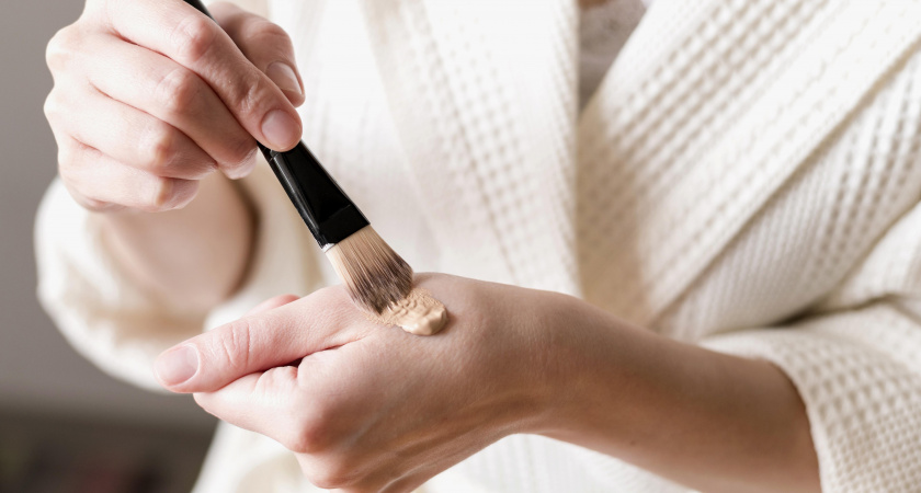 Проблема не в косметике, а в основе: как превратить лицо в идеальный холст для макияжа