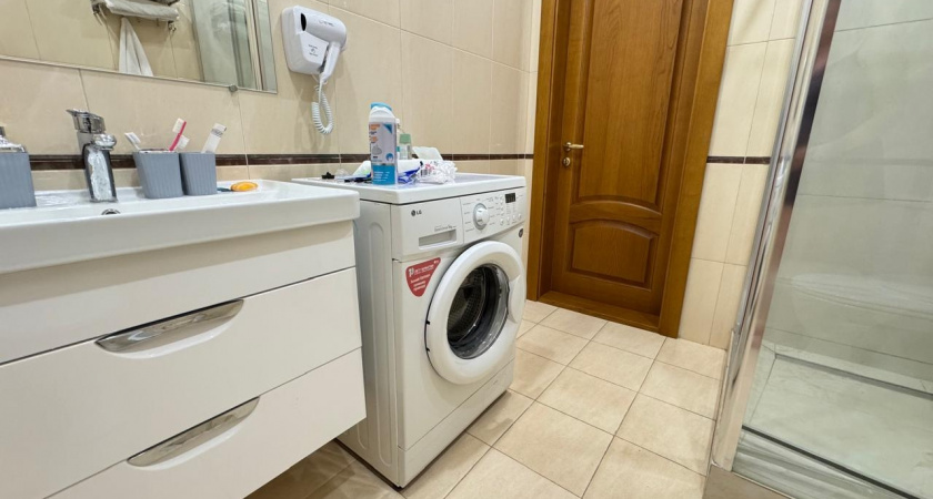 Это очень важно: для чего в хрущевках делали окно между ванной и кухней - запомните раз и навсегда