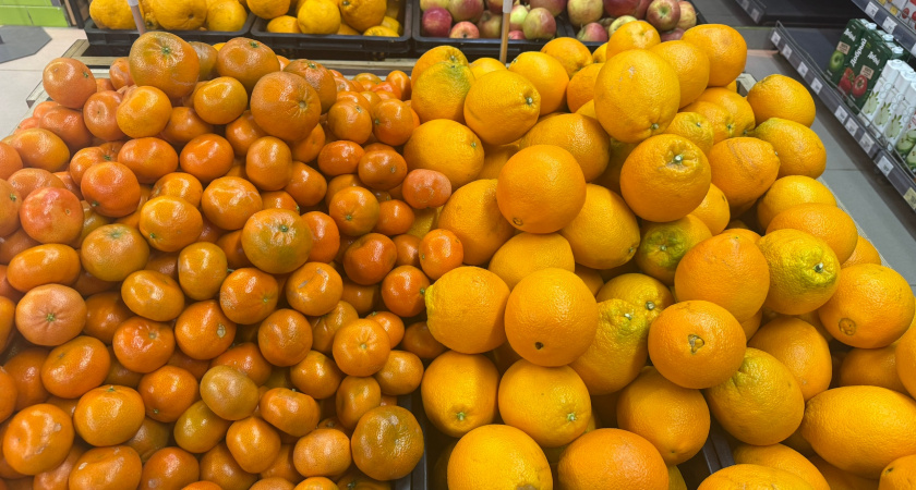 Кушаю мандаринки, а кожуру прячу – не нарадуюсь своей хитрости: ароматные "отходы" решают надоевшие проблемы в быту