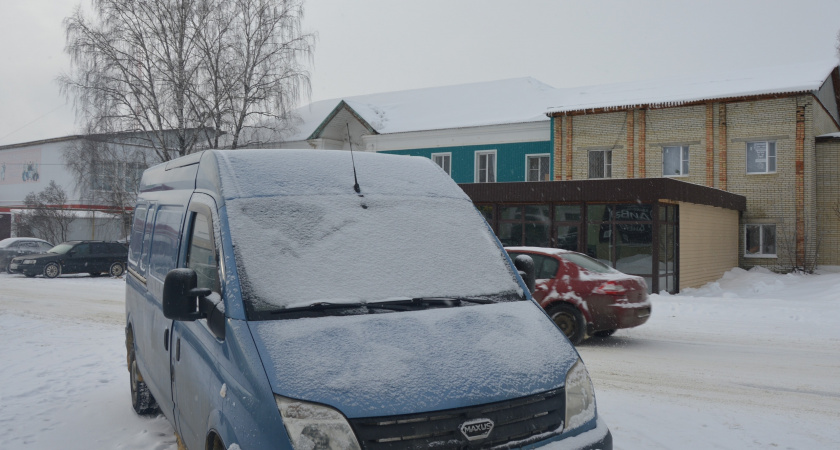 Инспекторы ГАИ начали штрафовать водителей на 5000 рублей за алкоголь в машине: о чем важно знать