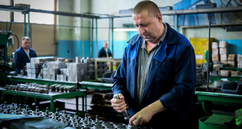 Елецкий завод ускорил производство насосов для КАМАЗа