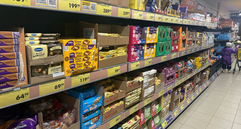 5 товаров из "Светофора", которые можно смело брать, и 5 — от которых лучше отказаться: чек-лист от постоянного покупателя
