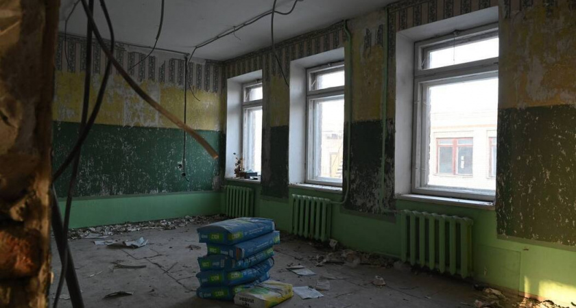 В Ельце начался капитальный ремонт второго корпуса школы №17