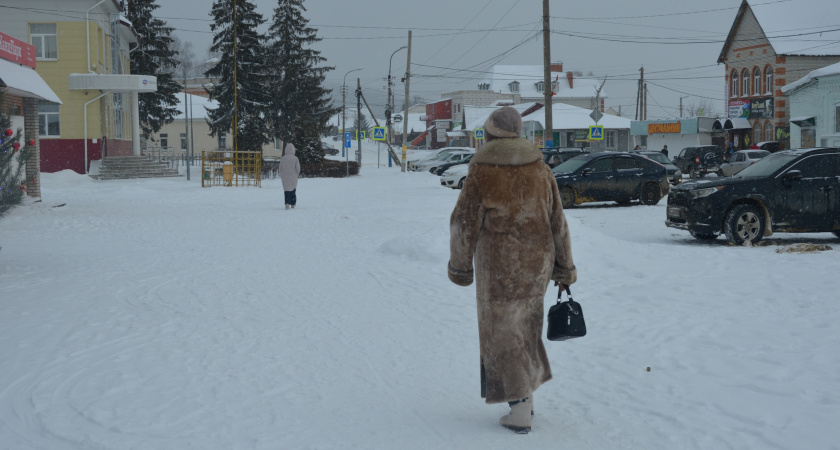 Что сразу выдает глупую женщину: 3 признака, которые бросаются в глаза – о них писал психолог Фромм