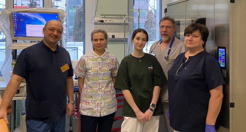 Липецкие врачи спасли двухлетнюю девочку после проглатывания батарейки