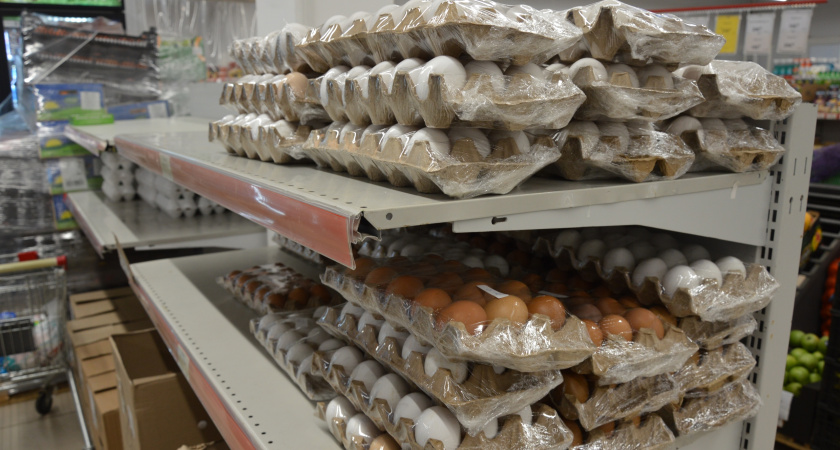 Никогда не кладите варёные яйца в холодную воду - вот почему: запомните правильный способ на всю жизнь