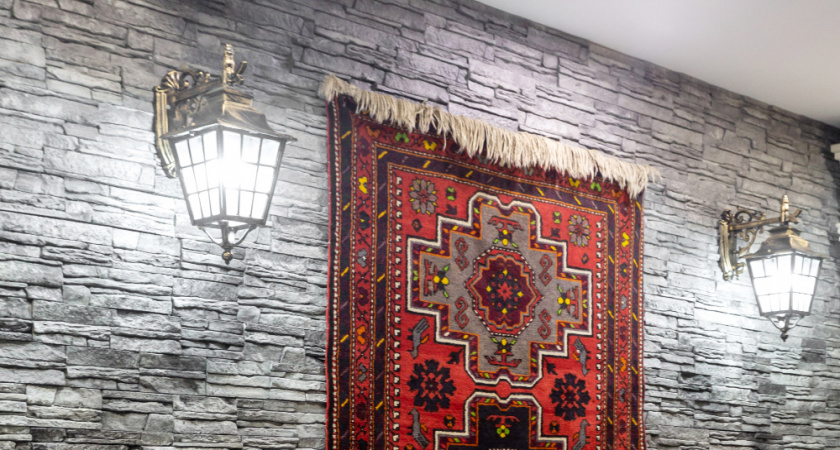 Ковры на стене опять в моде - вот 3 причины, для чего их надо вернуть в квартиры: дизайнеры в восторге от этой идеи