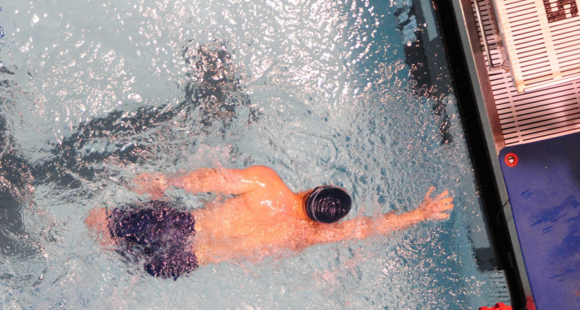 В Липецке начался региональный чемпионат по плаванию