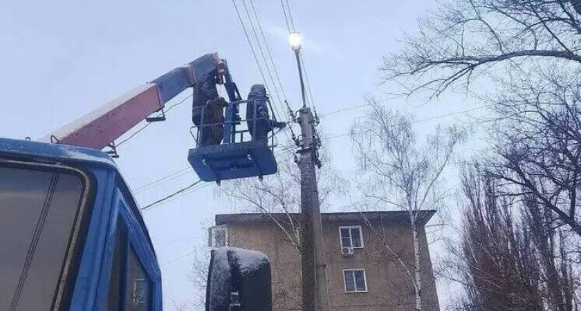 В Ельце отремонтировали уличное освещение на 8 улицах