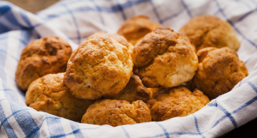 Воздушные творожные пончики: нежные внутри, хрустящие снаружи и готовятся быстро - делюсь рецептом