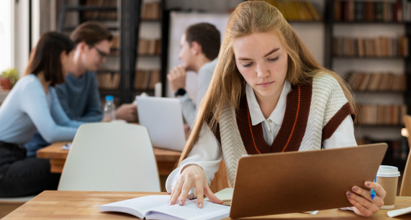 Елецкий вуз развеял панику вокруг образовательной реформы