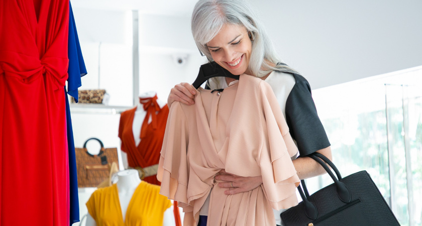 Срочно уберите это из гардероба: эти 5 вещей Эвелина Хромченко не советует носить женщинам 50+