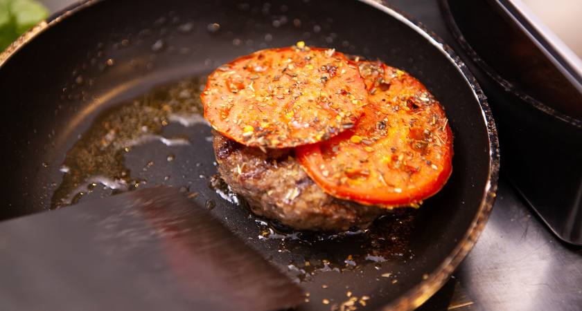 Типичная ошибка с котлетами: как правильно пропаривать их, чтобы они не были сухими