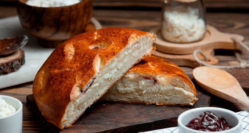 Попробуйте фытыр один раз — и будете печь его постоянно: восточный пирог с нежнейшей начинкой