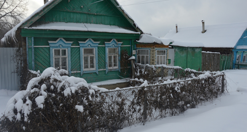 С выпавшим снегом беру 3 л уксуса - и не мучаюсь, как городские: подсказал старичок из деревни - дома спокойно всю зиму