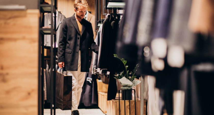 Липчанин отсудил компенсацию за пальто не по размеру