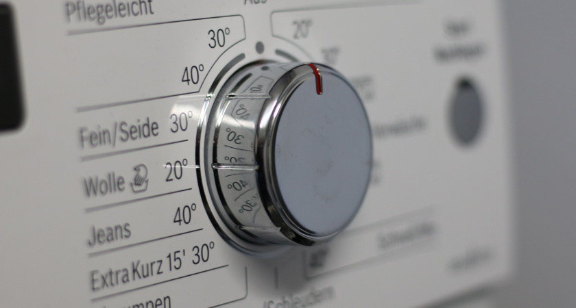 Почему опытные хозяйки избегают режима 40 градусов — запомните раз и навсегда