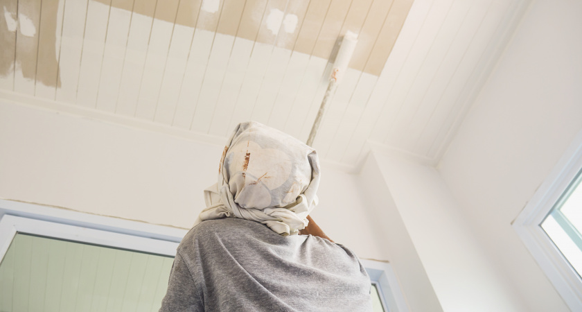 Прощайте, натяжные потолки: показываю 4 трендовые замены, которые делают интерьер дороже