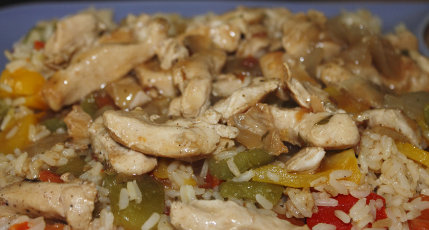 Научилась готовить грудку так, что пальчики оближешь: нежное фрикасе спасает положение