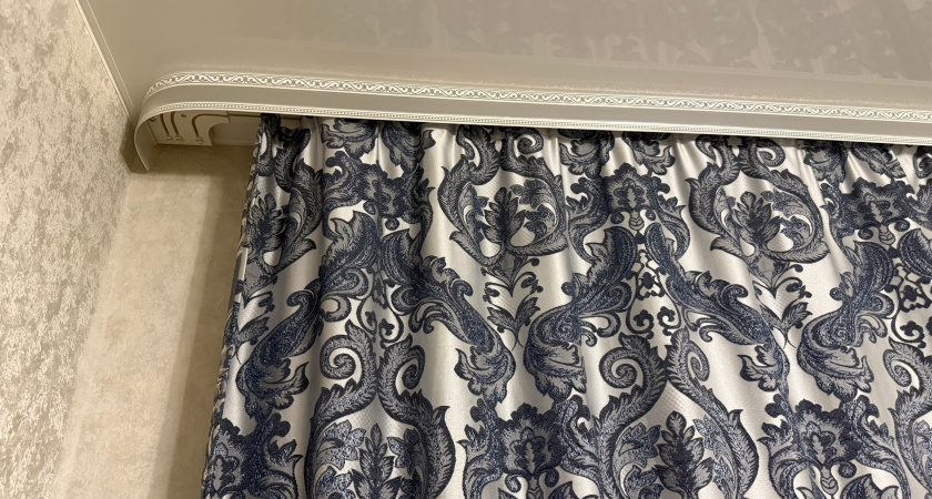 Шторы вышли из моды: на смену пришел новый тренд, который делает окна невидимыми